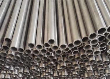DIN2391 E235 WT15 ống thép liền mạch màu đen Phosphate với hiệu suất cơ học tốt
